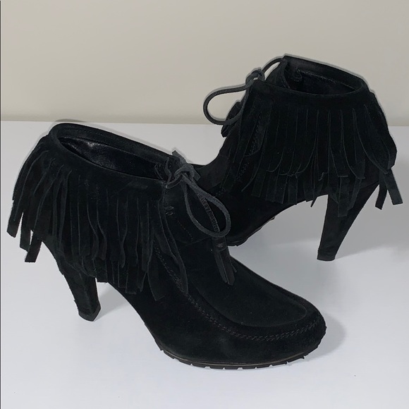 GUCCI Suede Ankle Boot | Heeled Moccasins With Fringe and Tassel Ties - Picture 9 of 14